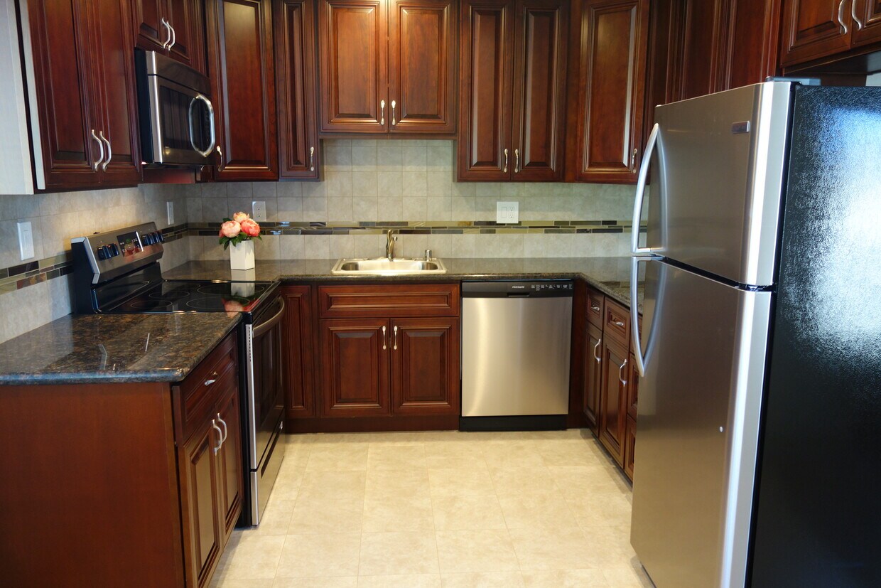 Foto principal - 3210 Myles Ct