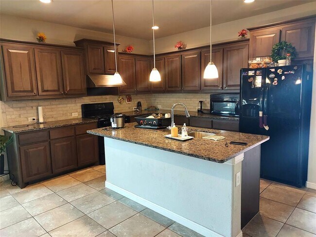 Foto del edificio - 568 Dunster Ln
