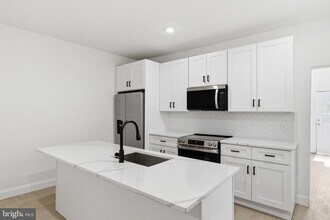 Building Photo - 935 Passyunk Ave