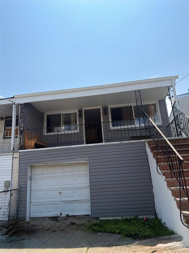 Building Photo - 69-47 Hillmeyer Ave
