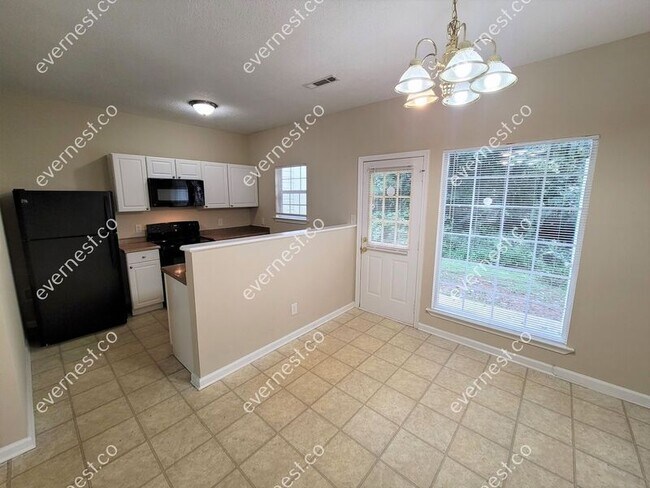 Building Photo - 6706 Sunset Hills Blvd