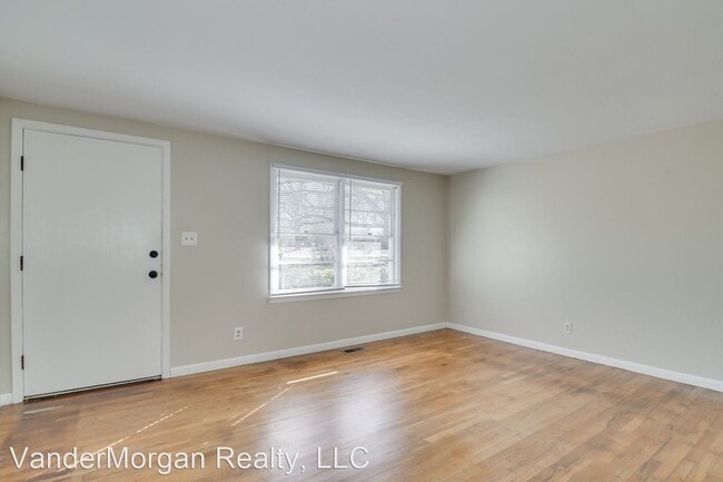 Foto del edificio - 3 br, 1.5 bath House - 460 East Boundary St