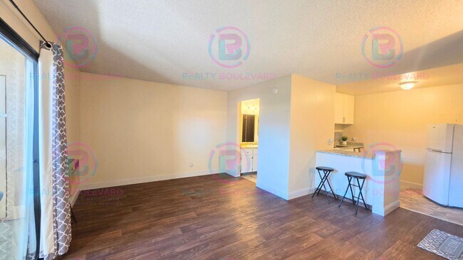 Foto del edificio - Ground-Floor Studio with Private Patio & Pool Access Near Virginia Lake