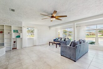 Building Photo - 3903 Cape Vista Dr