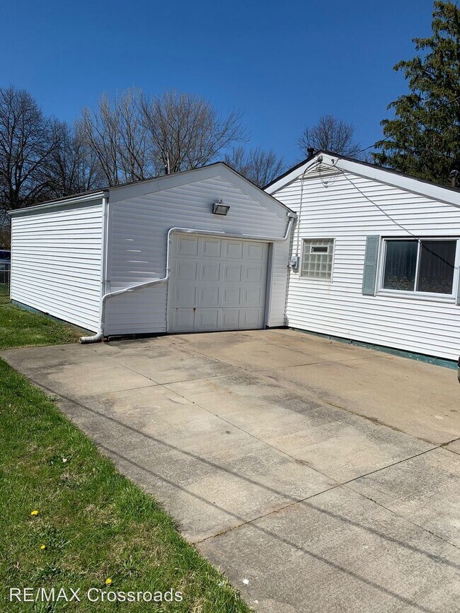 Building Photo - 3 br, 1 bath House - 802 Good Park Blvd