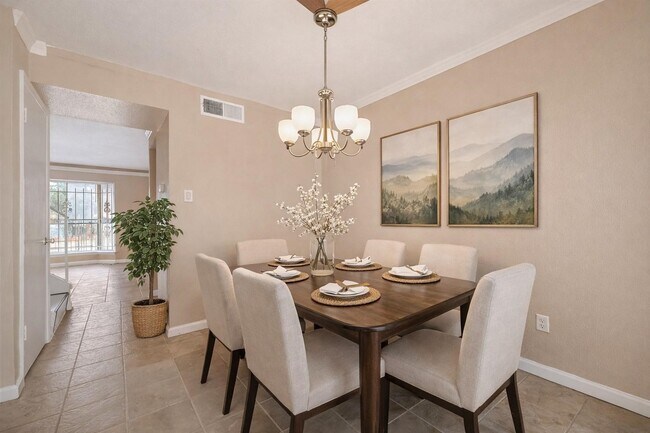 Foto del edificio - 9350 Country Creek St