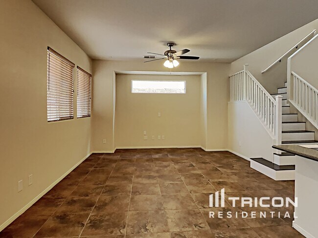 Building Photo - 9256 W Sunny Oven Ct