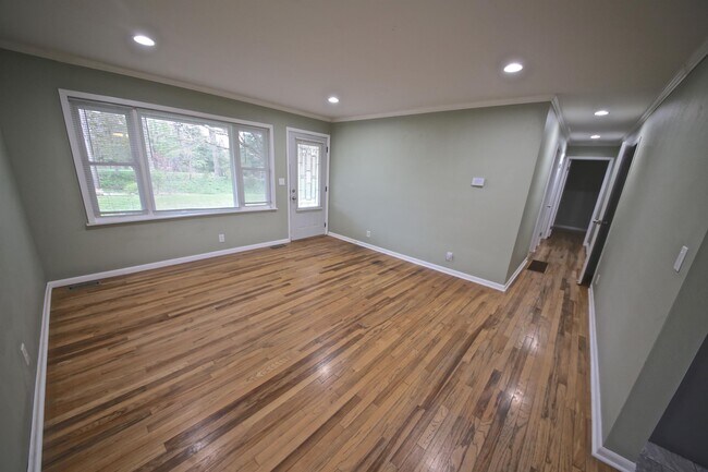 Foto del edificio - 3801 W Woodyard Rd