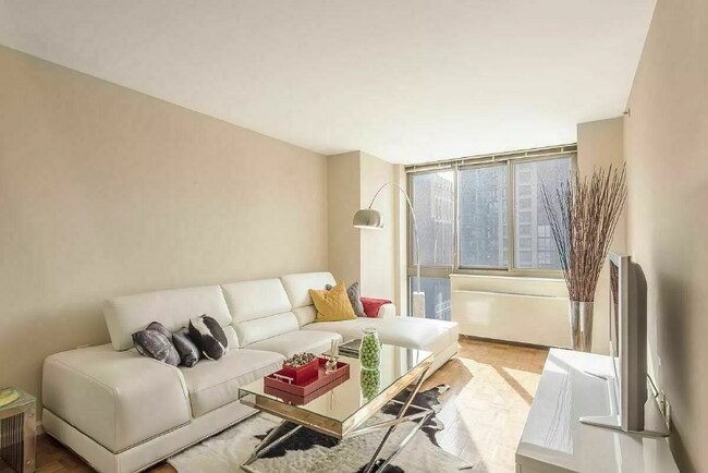 Foto del edificio - 130 W 26th St