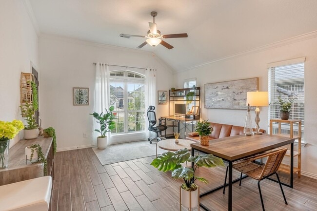 Building Photo - 1319 Simpson Valley Ln