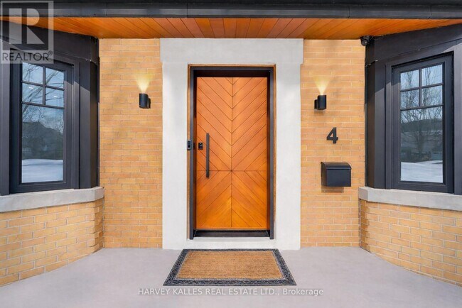 Photo du bâtiment - 4 Belvedere Blvd