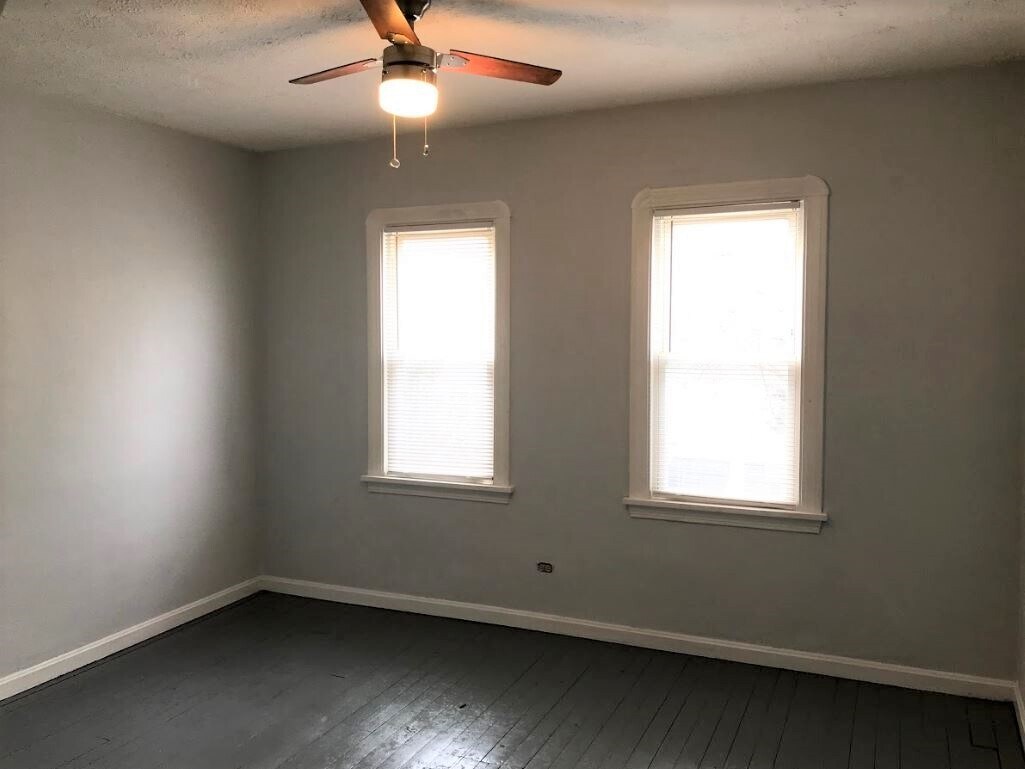 Foto del edificio - 4071 E 68th St
