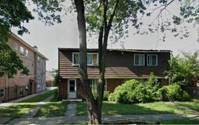 Photo - 414 E 109th St Townhome