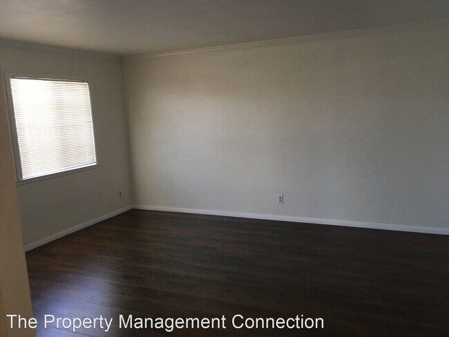 Foto del edificio - 4 br, 1.5 bath House - 24903 Island Ave