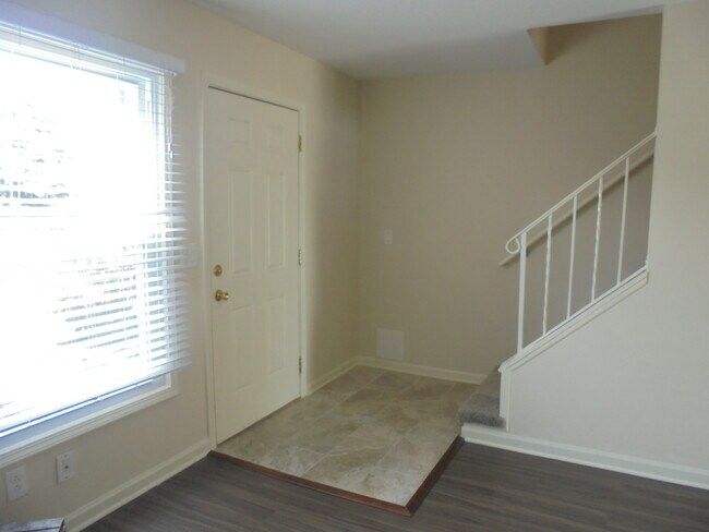 Building Photo - 1257 Marywood Ct