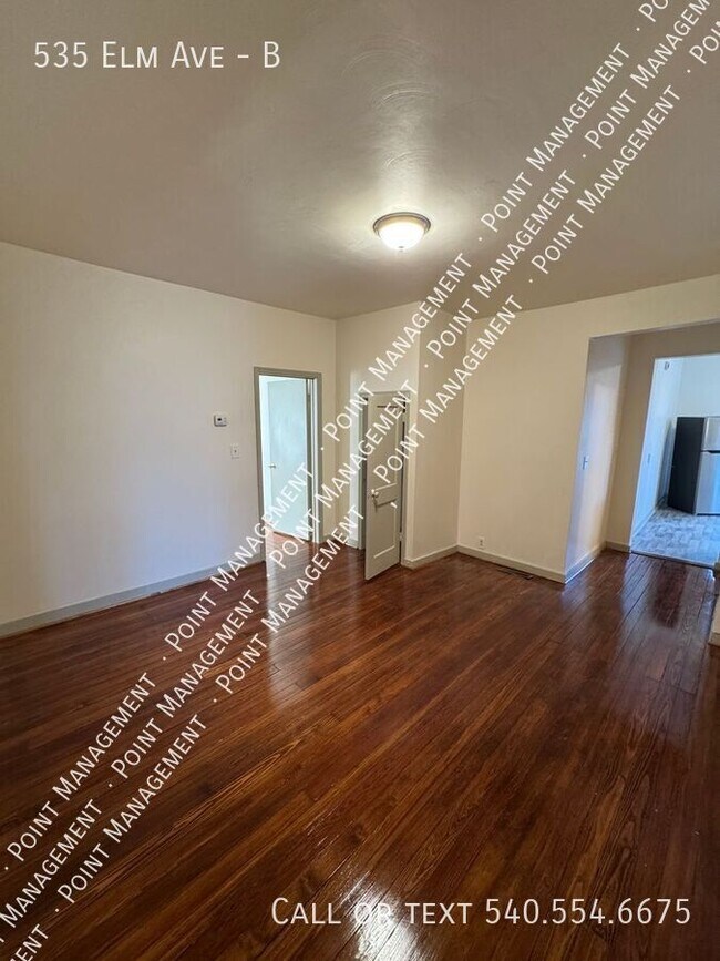 Foto del edificio - 535 Elm Ave