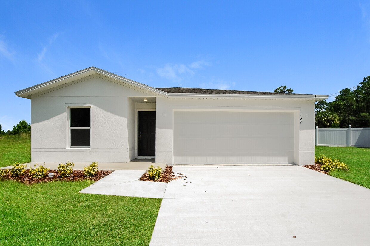 Foto principal - 139 River Hl Dr