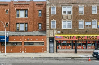 Building Photo - 1506 E 67th St