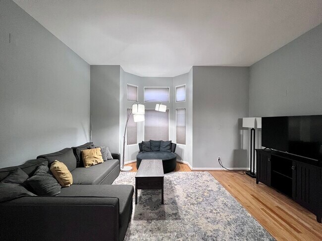 Foto del edificio - 1669 Columbia Rd NW