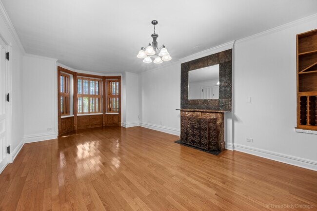 Foto del edificio - 1526 N La Salle Dr