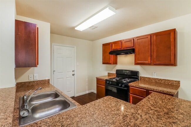 Building Photo - 4016 Wanda Verde Ln