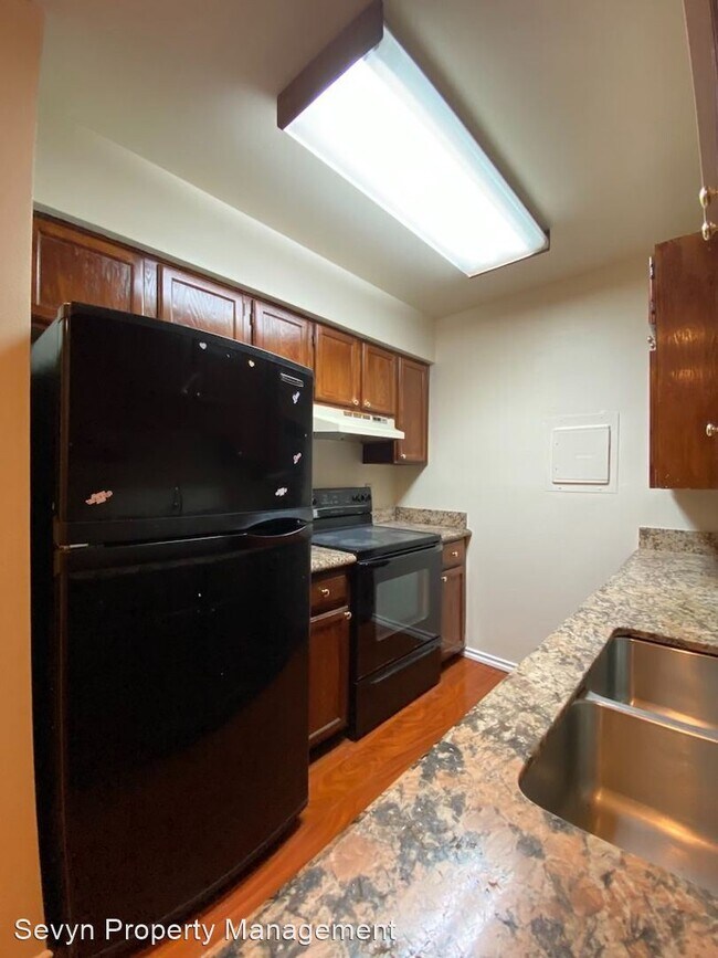 Building Photo - 2 br, 1.5 bath House - 1019 156th Ave NE B9