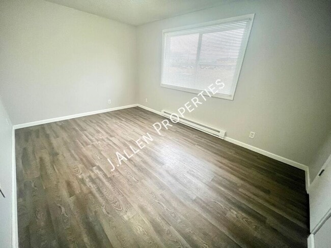 Building Photo - 1806 Parker Cir