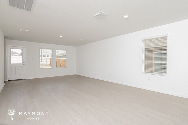 Building Photo - 230 Amy Aly