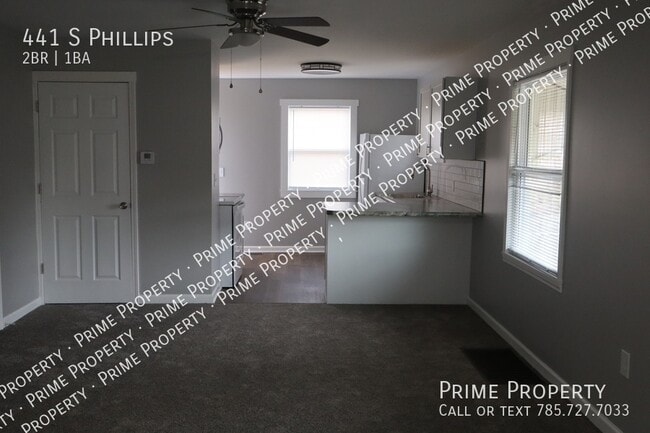 Foto del edificio - 441 S Phillips-