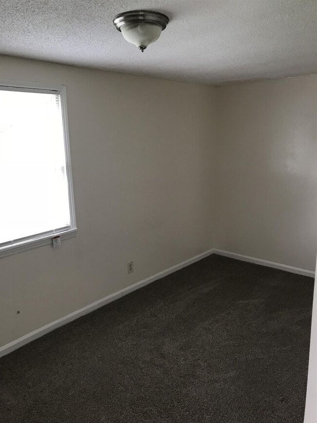 Photo - 501 Wilson Ave Apartment