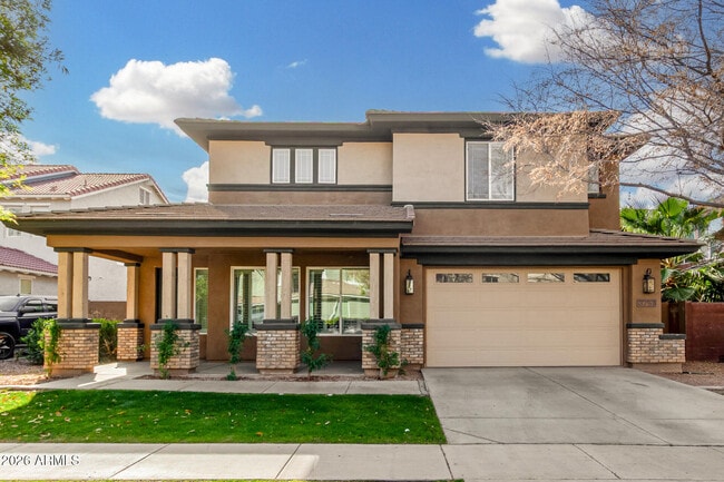 Building Photo - 3751 E Palo Verde St