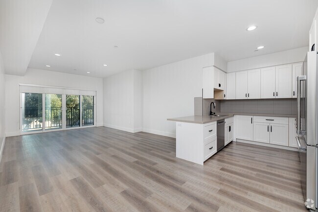 3 habitaciones, 2 baños - 123 m² - Sala de estar - 857 N Hayworth Ave