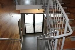 Foto del edificio - 214 W Grand St
