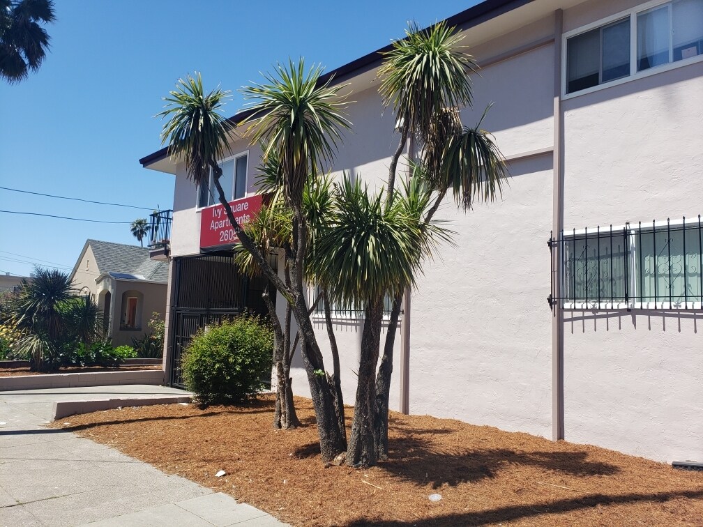 Primary Photo - 2605 9th Ave