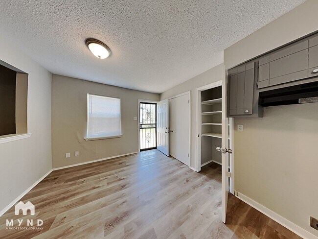 Building Photo - 3763 Rainford Dr