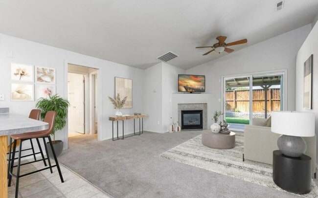 Foto del edificio - Stunning 3 Bedroom in West Pasco with RV P...