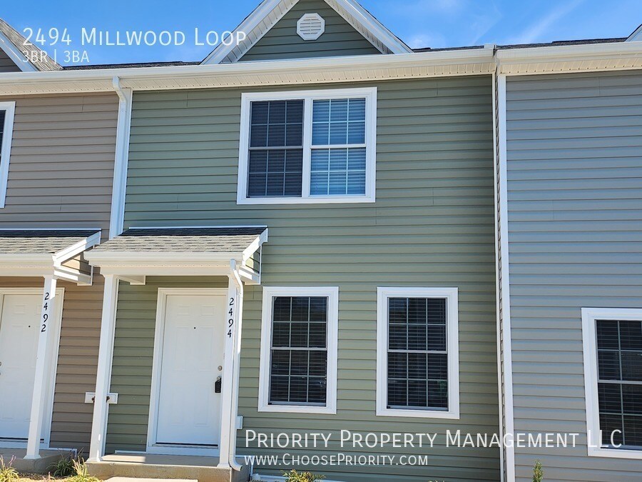 Foto principal - Brand New 3BR 2.5BA Townhome, Harrisonburg