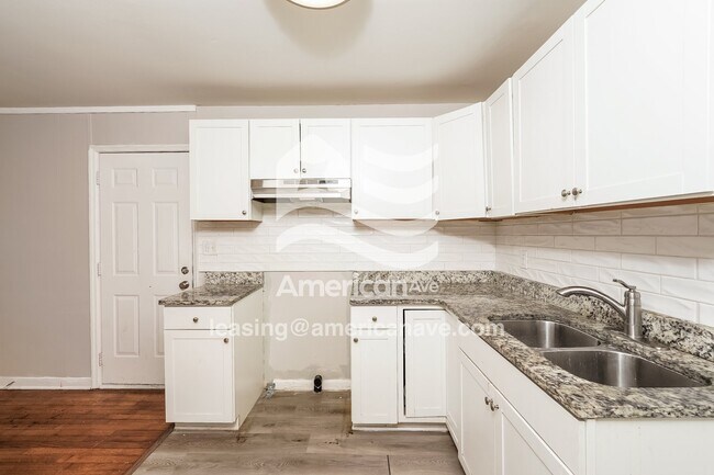 Foto del edificio - 1632 18th Way SW