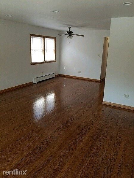 Foto del edificio - 5345 W Windsor Ave