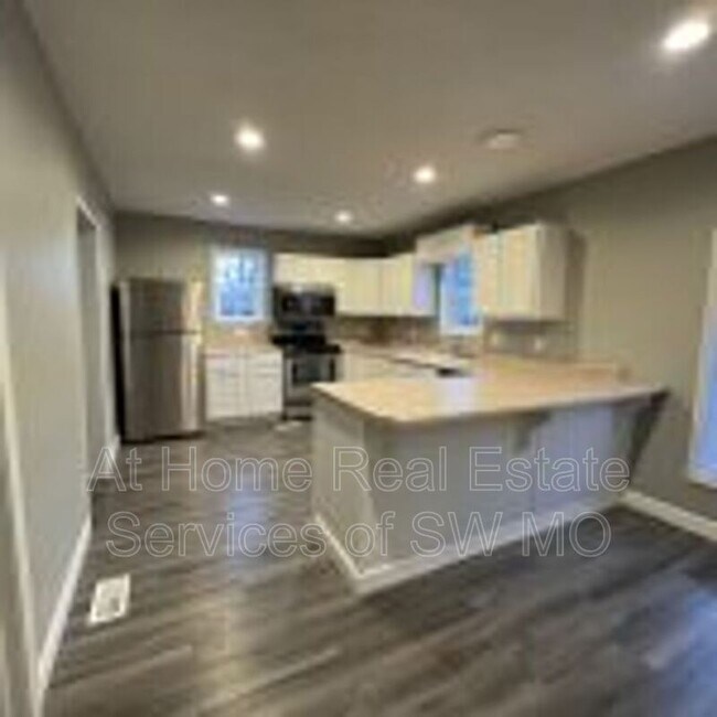 Foto del edificio - 622 W Harrison St