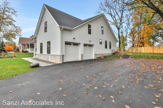 Foto del edificio - 3 br, 3.5 bath House - 41 Bluestone Ct