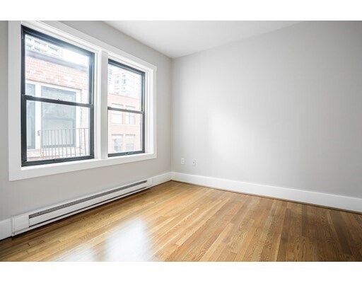 Foto del edificio - 100 Warrenton St