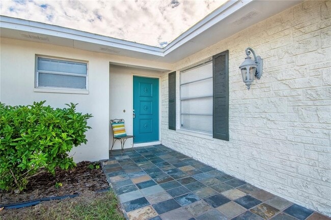 Building Photo - 2980 Leisure Ct
