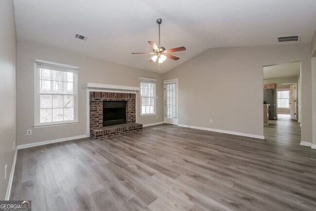 Building Photo - 1118 Crystal Springs Trail