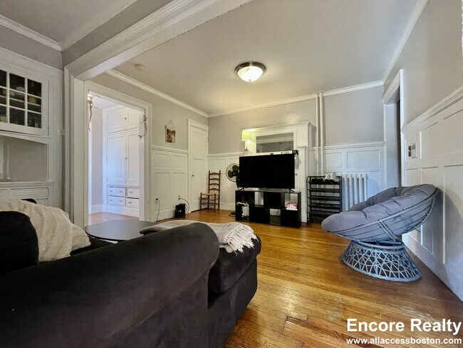 Foto del edificio - 448 Park Dr