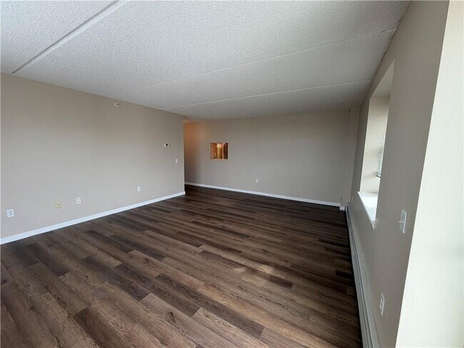 Foto del edificio - 79-14 Rockaway Beach Blvd