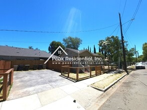 Building Photo - 2915 San Jose Way