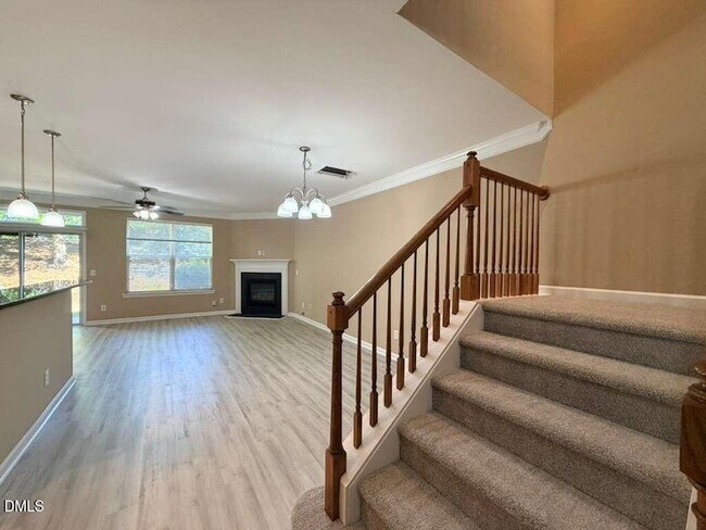 Foto del edificio - 1061 Remington Oaks Cir