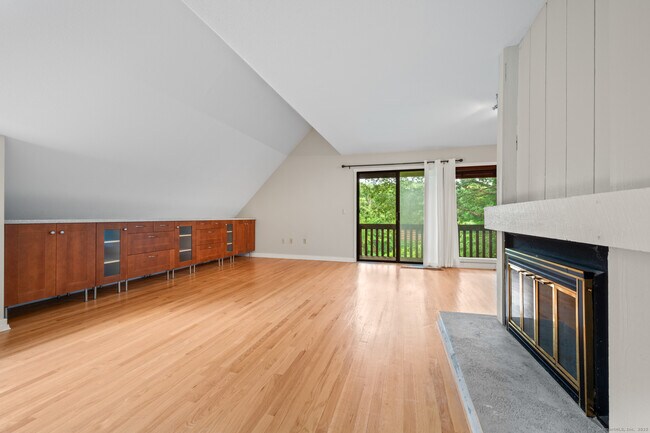 Foto del edificio - 83 Mallard Dr