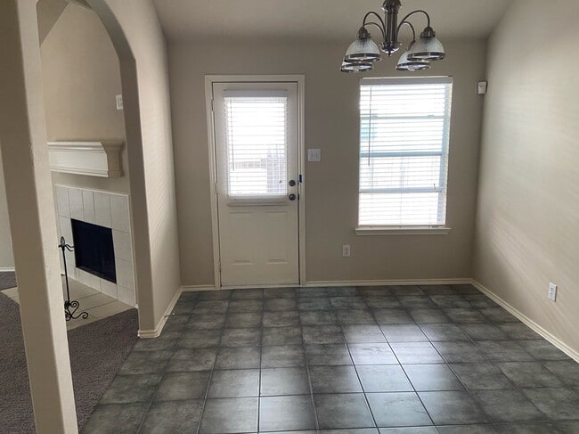 Dining - 7258 Junco Dr